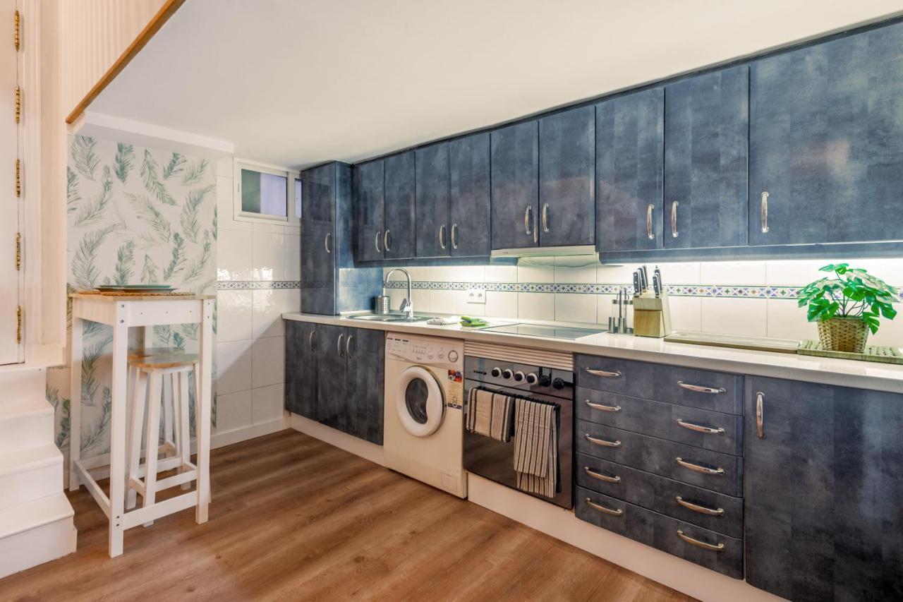 1 Bedroom 1 Bathroom Furnished - Lavapies - Duplex マドリード エクステリア 写真