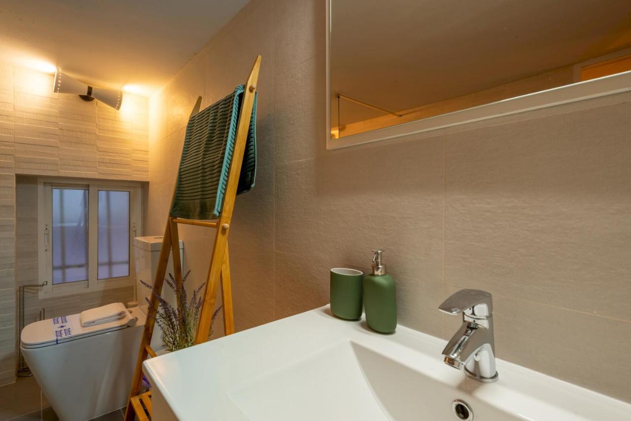 1 Bedroom 1 Bathroom Furnished - Lavapies - Duplex マドリード エクステリア 写真